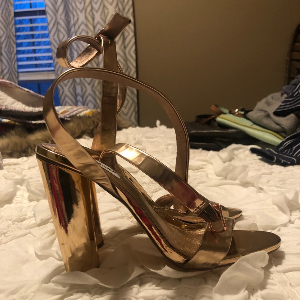 Steve Madden Treasure Heel